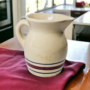 Vintage Robinson Ransbottom Pottery Roseville Ohio #850 1 Qt Pitcher Blue & Red